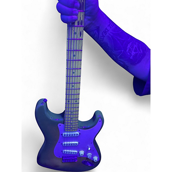 Vintage 1959 Fender Stratocaster 3 Tone Sunburst Solid Body Electric Guitar