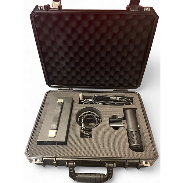 Used Warm Audio WA-8000 Recording Microphone Pack