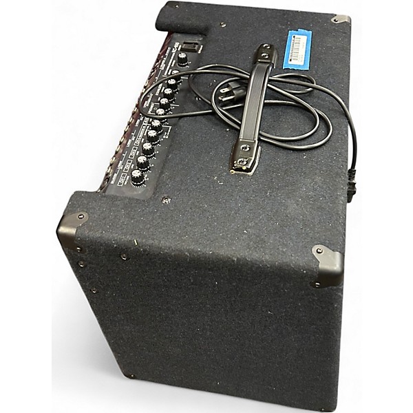 Used Roland KC600 Keyboard Amp