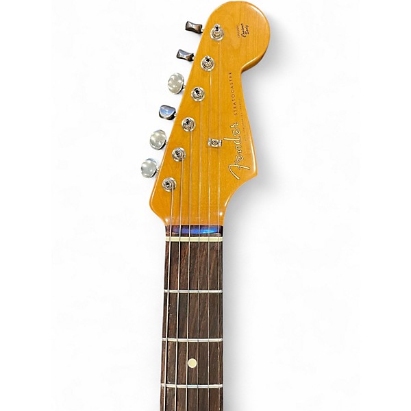 Used Fender Classic Series '60s Stratocaster 3 Tone Sunburst Solid Body Electric Guitar