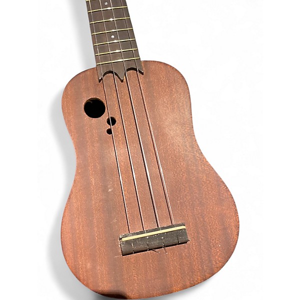 Used Hilo SOPRANO Mahogany Ukulele