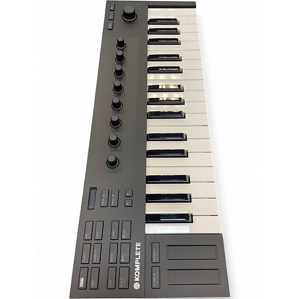 Used Native Instruments Komplete Kontrol M32