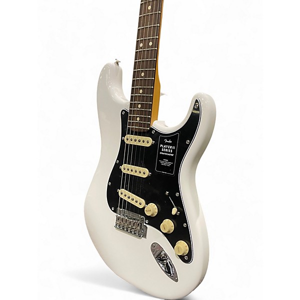 Used 2025 Fender Player II Stratocaster Alpine White Solid Body Electric Guitar