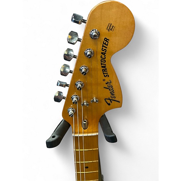 Used Fender Vintera 70s Stratocaster Vintage White Solid Body Electric Guitar