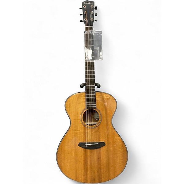 Used Breedlove Oregon Concerto- E Natural Acoustic Guitar