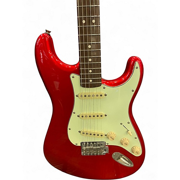 Used Squier Classic Vibe 1960S Stratocaster Candy Apple Red Metallic Solid Body Electric Guitar