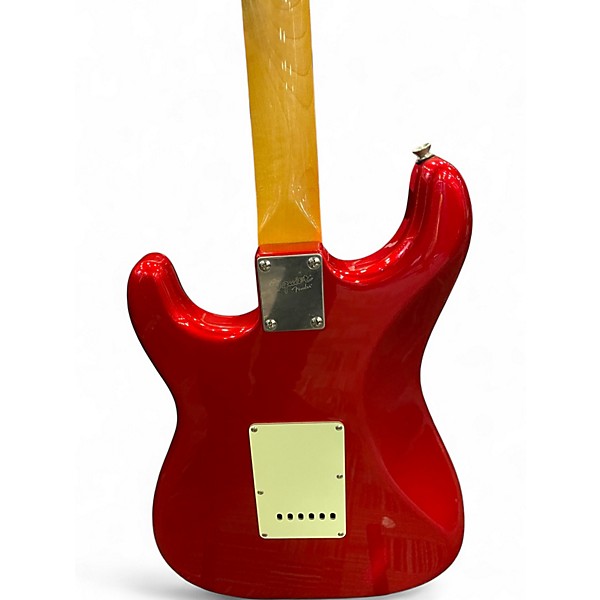 Used Squier Classic Vibe 1960S Stratocaster Candy Apple Red Metallic Solid Body Electric Guitar