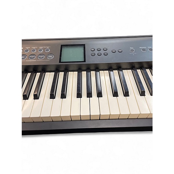 Used Roland fpe50 Keyboard Workstation