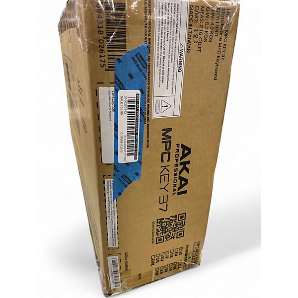 Used Akai Professional MPC KEY 37 Keyboard Workstation