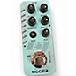 Used Mooer e7 synth Effect Pedal thumbnail