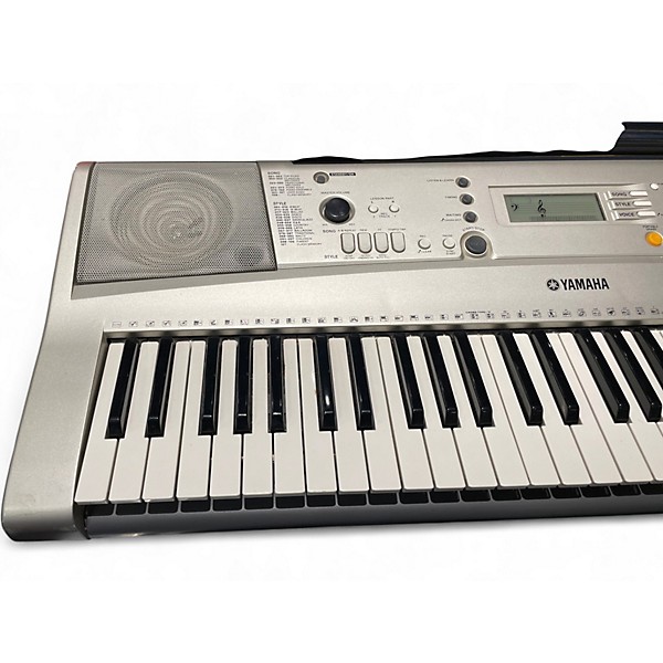 Used Yamaha PSRE313 Portable Keyboard