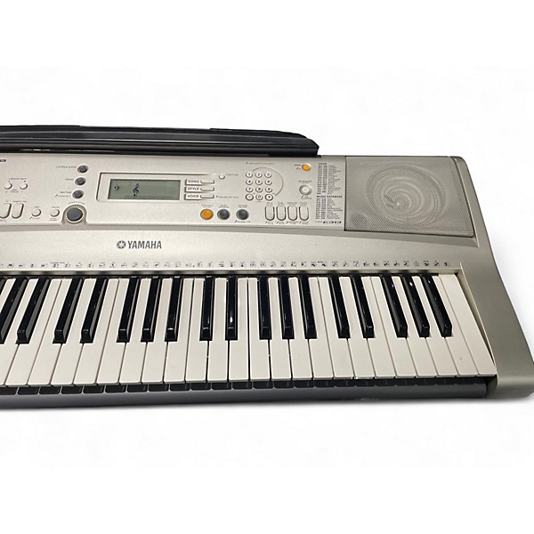 Used Yamaha PSRE313 Portable Keyboard