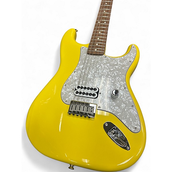 Used Fender Tom Delonge Signature Stratocaster YELLOW Solid Body Electric Guitar