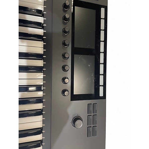 Used Native Instruments Komplete Kontrol S49 MIDI Controller