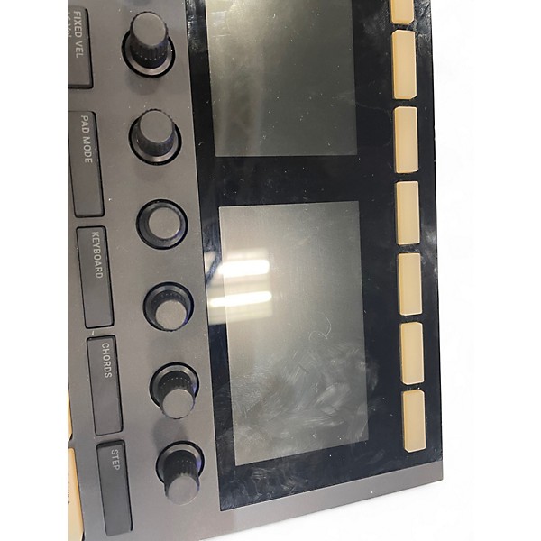 Used Native Instruments Maschine MK3 MIDI Controller