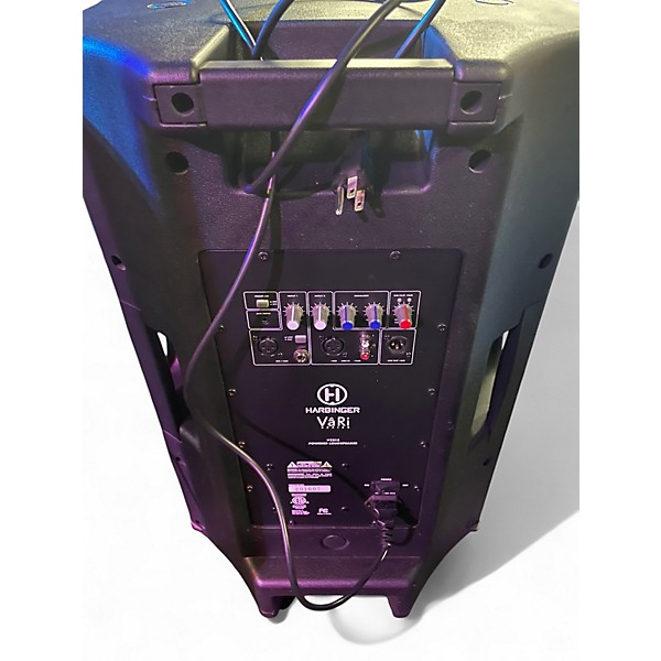 Used Harbinger V2215 Powered Speaker