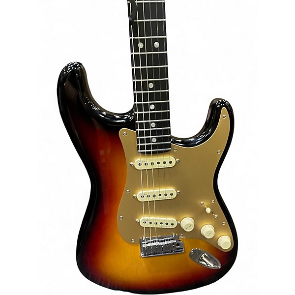 Used 2025 Fender American Ultra II Stratocaster 3 Tone Sunburst Solid Body Electric Guitar