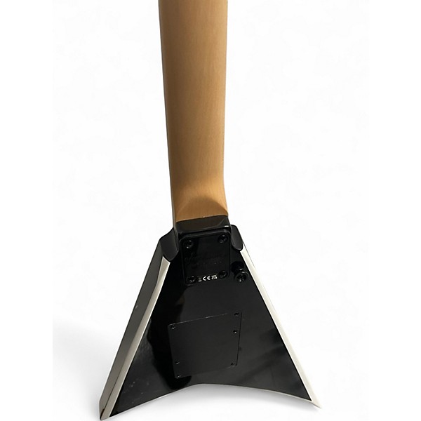 Used Jackson KVXMG KING V Black and White Solid Body Electric Guitar