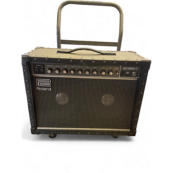 Vintage 1980s Roland JC22 Jazz Chorus 30W Guitar Combo Amp