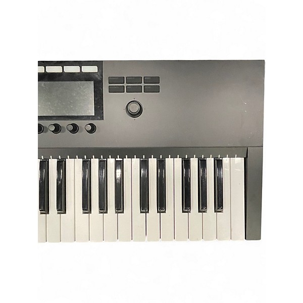 Used Native Instruments Komplete Kontrol S49 MK2 MIDI Controller