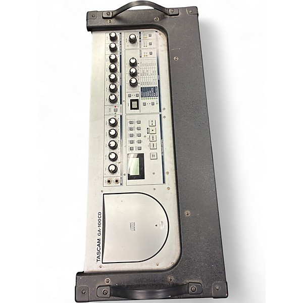 Used TASCAM GA100CD Guitar Combo Amp