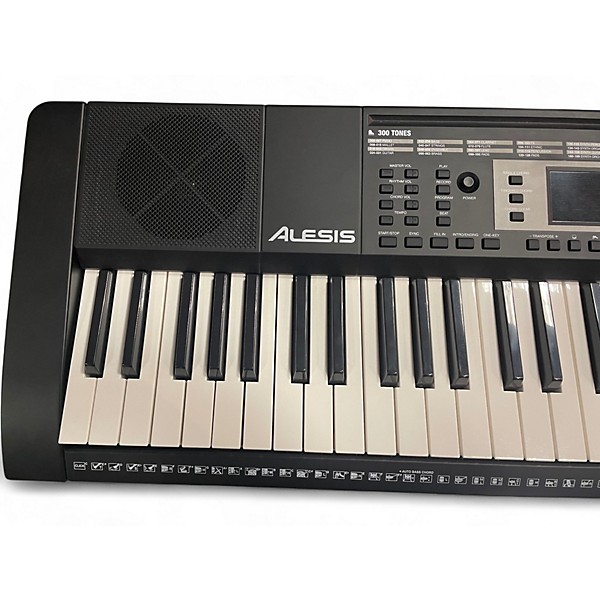 Used Alesis TALENT 61 Keyboard Workstation