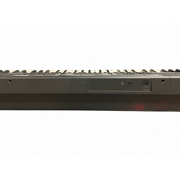 Used Alesis TALENT 61 Keyboard Workstation