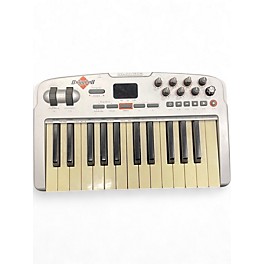 Used M-Audio Oxygen 8 V2 25 Key MIDI Controller