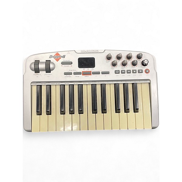 Used M-Audio Oxygen 8 V2 25 Key MIDI Controller