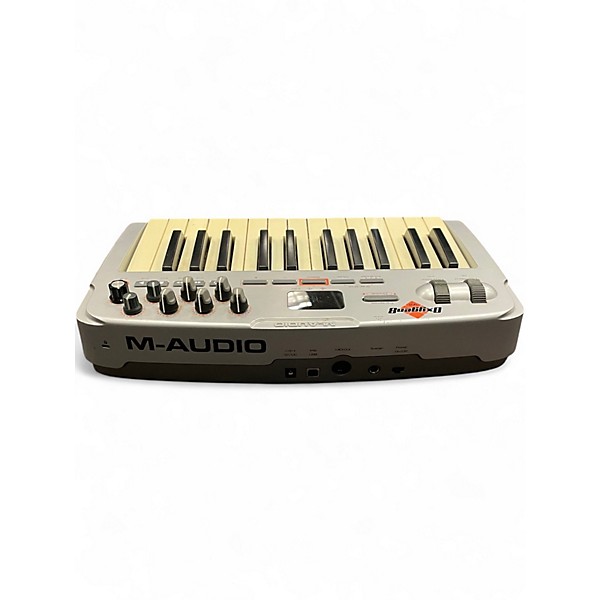 Used M-Audio Oxygen 8 V2 25 Key MIDI Controller