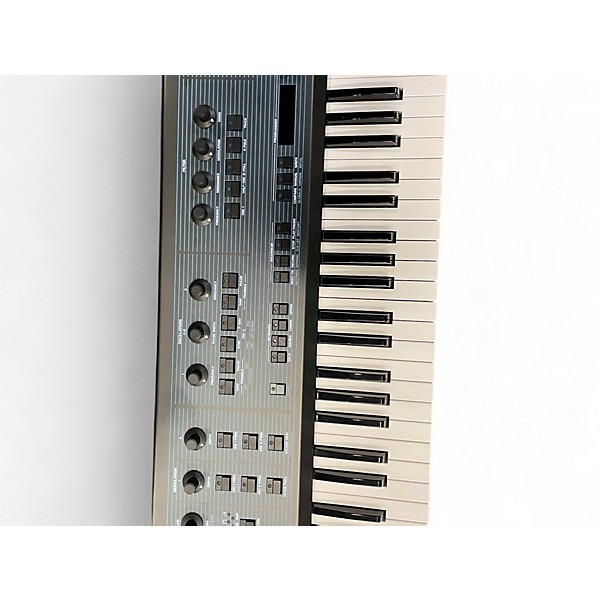 Used Behringer UB-XA Synthesizer