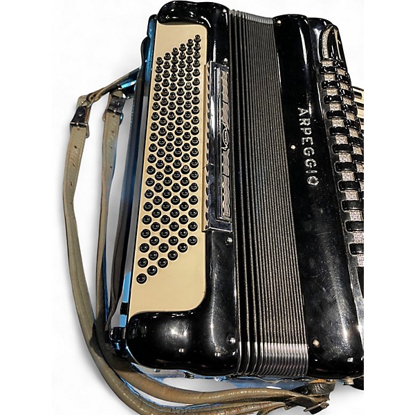 Used Arpeggio CUSTOM ACCORDION Accordion