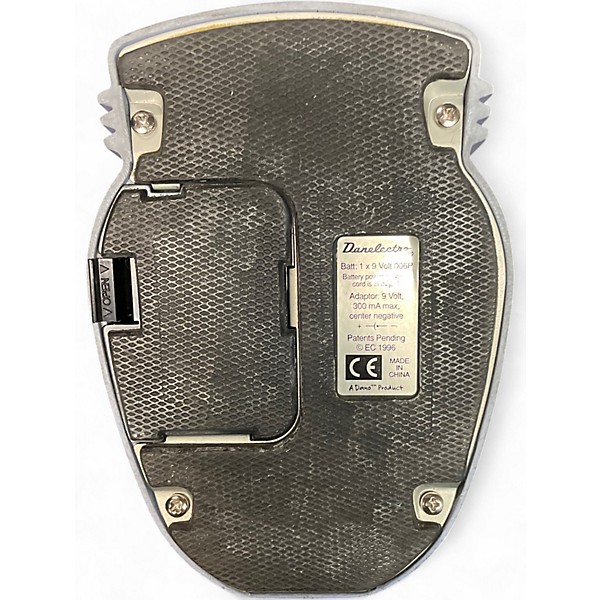 Used Danelectro DE1 Dan-Echo Effect Pedal