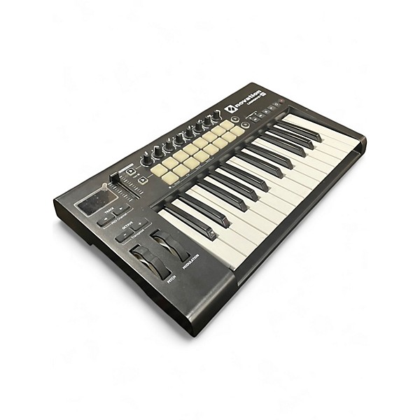 Used Novation Launchkey 25 Key MIDI Controller