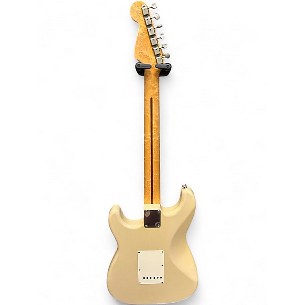 Used 1996 Fender Custom Shop John Cruz 10/56 Cunetto Relic Stratocaster Desert Sand Solid Body Electric Guitar