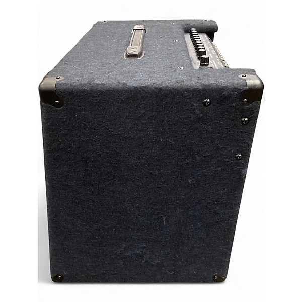 Used Roland KC600 Keyboard Amp