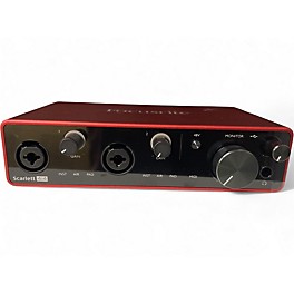 Used Focusrite Scarlett 2i4 Audio Interface