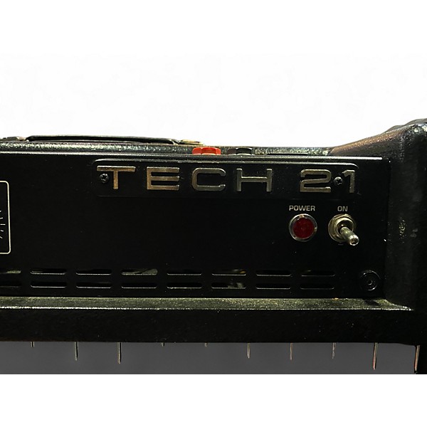 Used Tech 21 LANDMARK 120 Bass Combo Amp