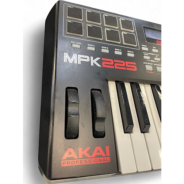 Used Akai Professional MPK 225 MIDI Controller