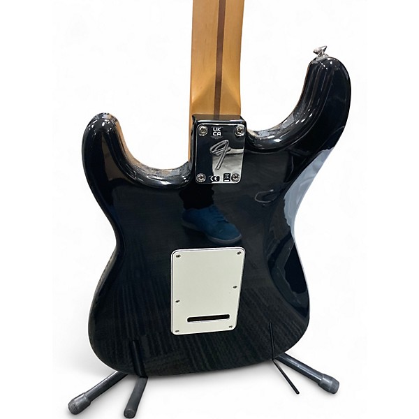 Used Fender PLAYER II STRATOCASTER HSS Black and White Solid Body Electric Guitar