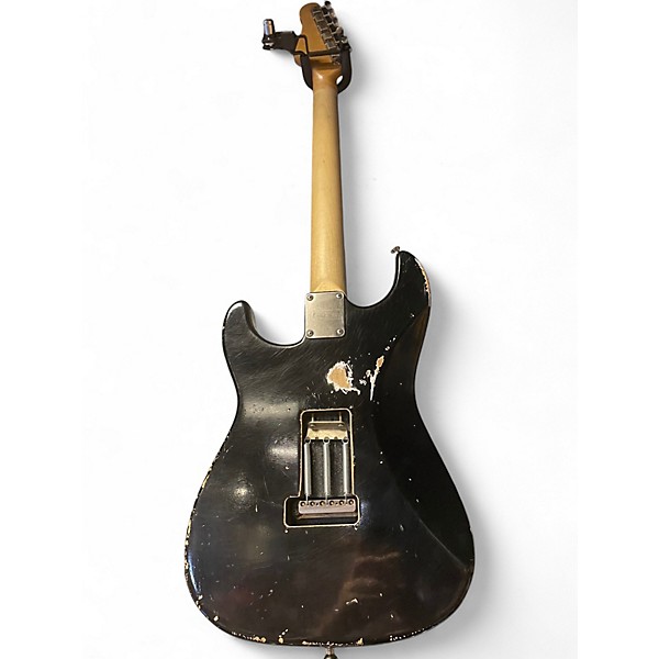 Used 2019 Friedman VINTAGE S AMBBWB Black Solid Body Electric Guitar