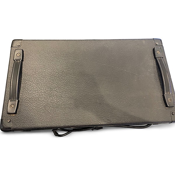 Used 2005 Peavey MAX 700 Bass Amp Head