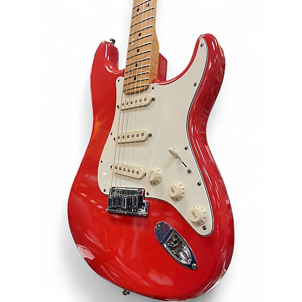 Used Fender Custom Shop Custom Classic Stratocaster Fiesta Red Solid Body Electric Guitar