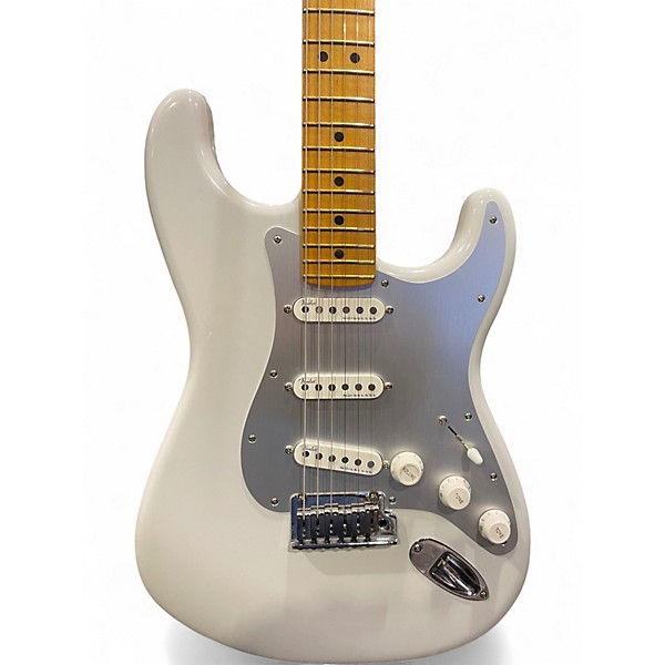 Used Fender AMERICAN ULTRA II STRATOCASTER AVALANCHE Solid Body Electric Guitar