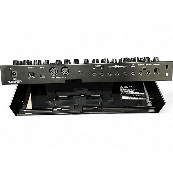 Used Roland SE-02 with DK-01 Attachment Synthesizer