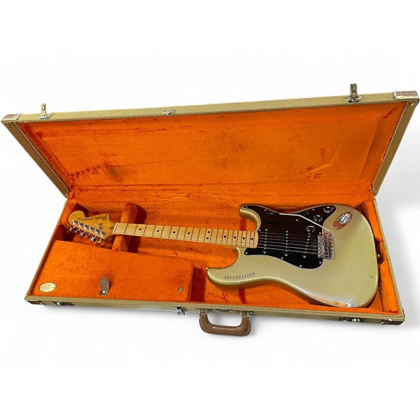 Vintage 1979 Fender STRATOCASTER Metallic Silver Solid Body Electric Guitar