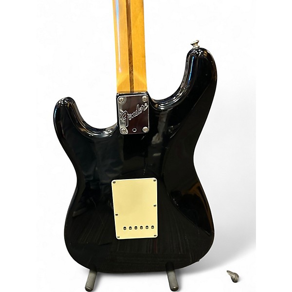 Used Fender Artist Series Eric Clapton Stratocaster Olympic White Solid Body Electric Guitar