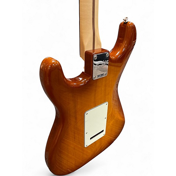 Used 2025 Fender American Performer Stratocaster SSS Honey Burst Solid Body Electric Guitar