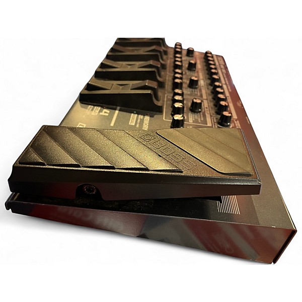 Used BOSS ME80 Guitar Multi Effect Processor