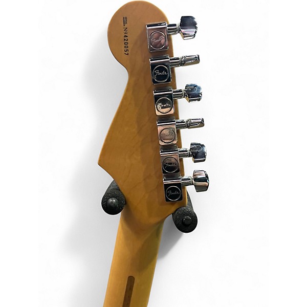 Used 1999 Fender American Standard Stratocaster Sunburst Solid Body Electric Guitar